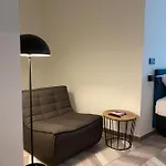Hotel Roxi