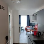 Roxi Hotel